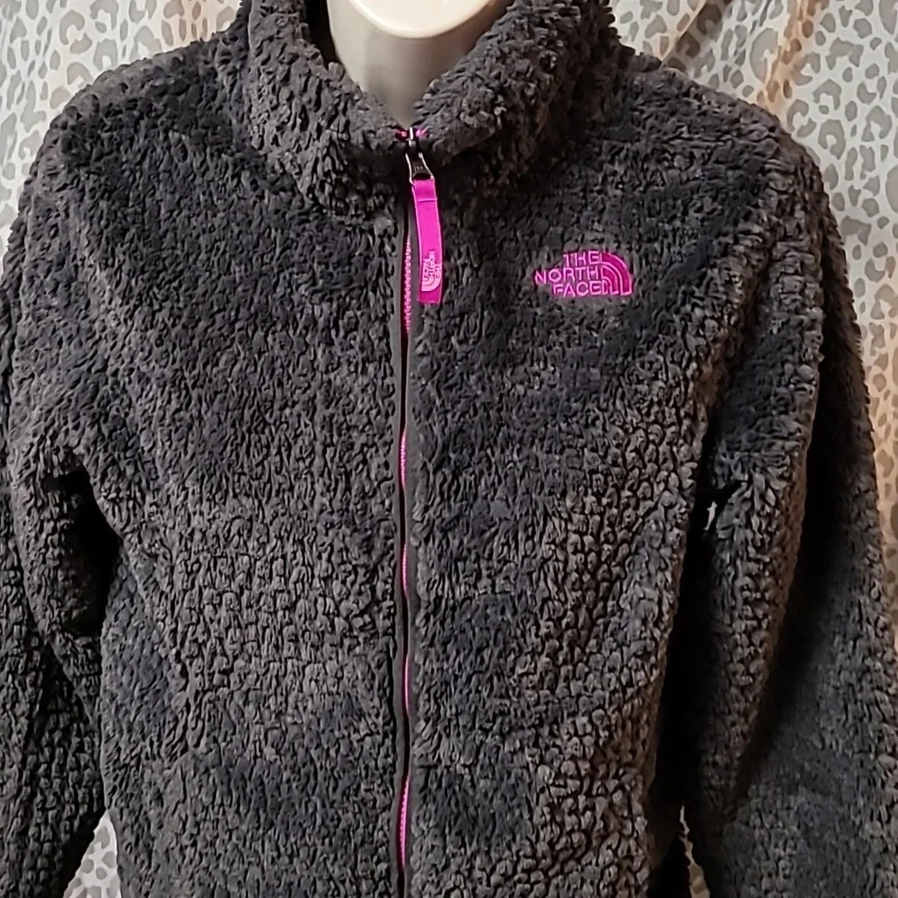The North Face Fleece Jacket - Picture 2 of 8